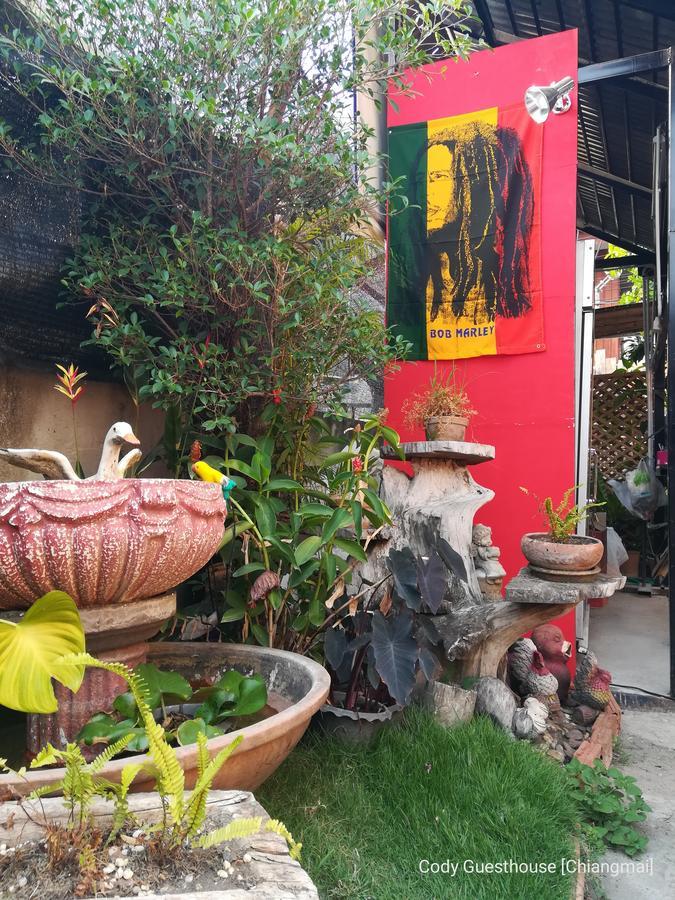 Cody Guesthouse Chiang Mai Exterior foto