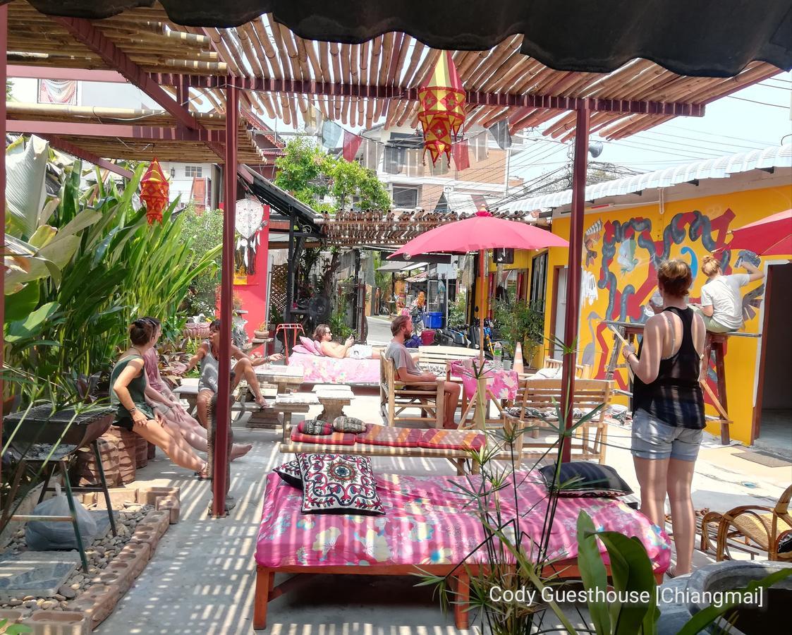 Cody Guesthouse Chiang Mai Exterior foto